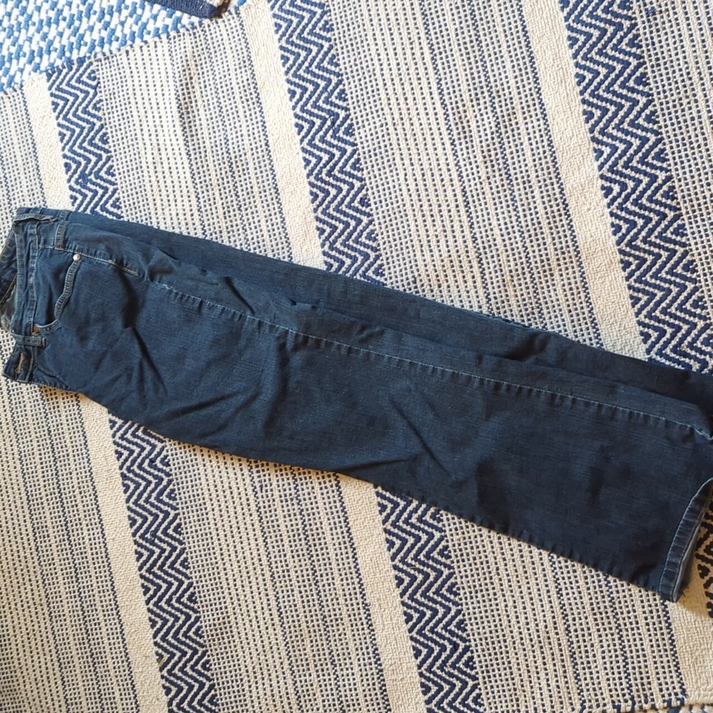 Boot cut jeans